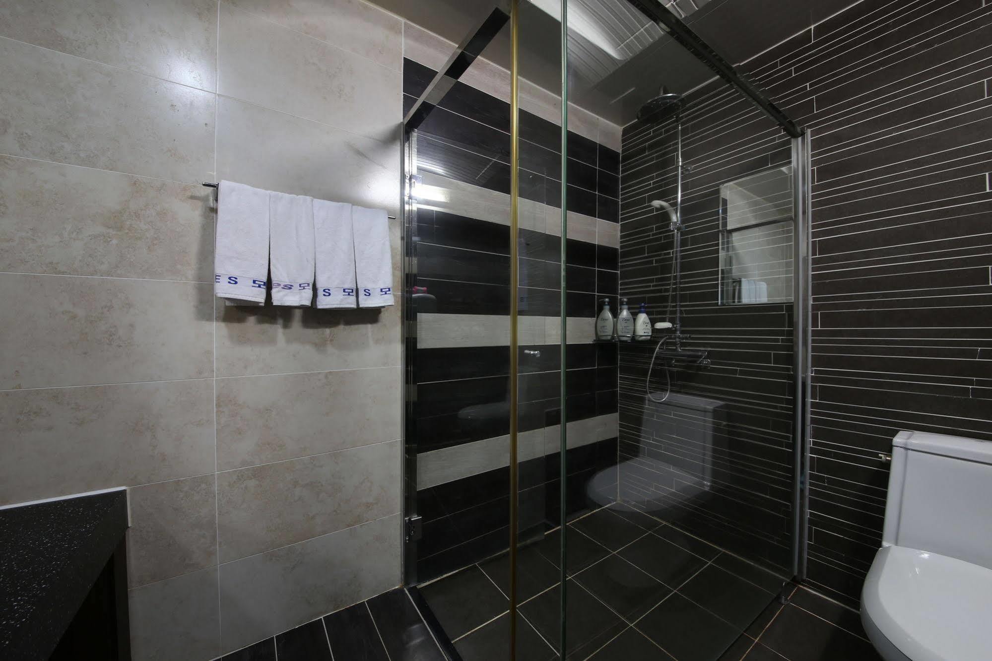 Yes Motel Gunsan Exterior foto